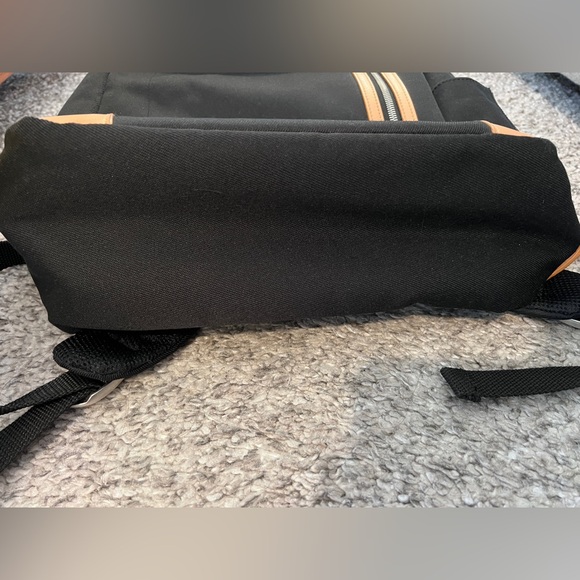 VANQUE Craft Backpack - Picture 2 of 9